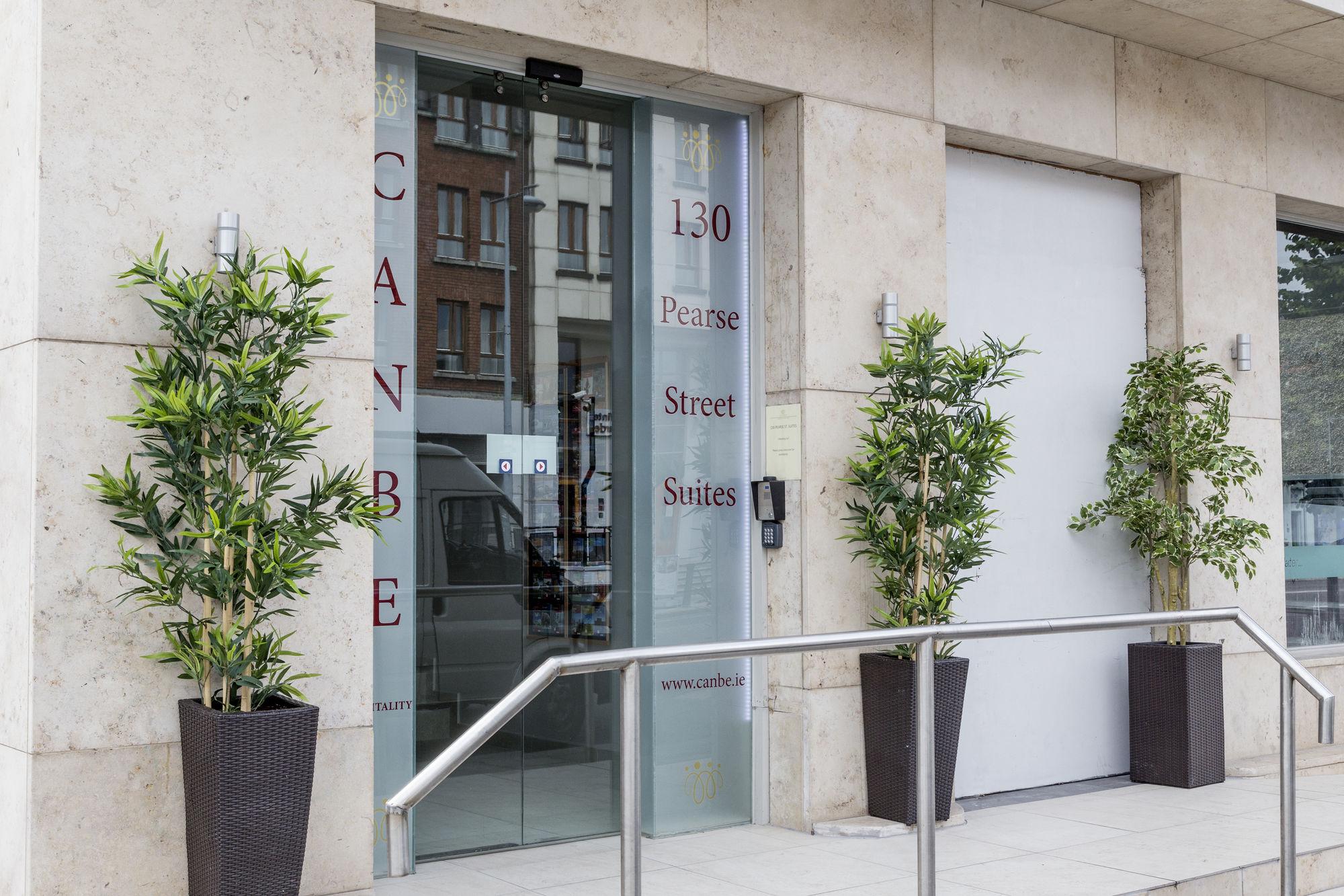 Pearse Street Suites Дублін Екстер'єр фото