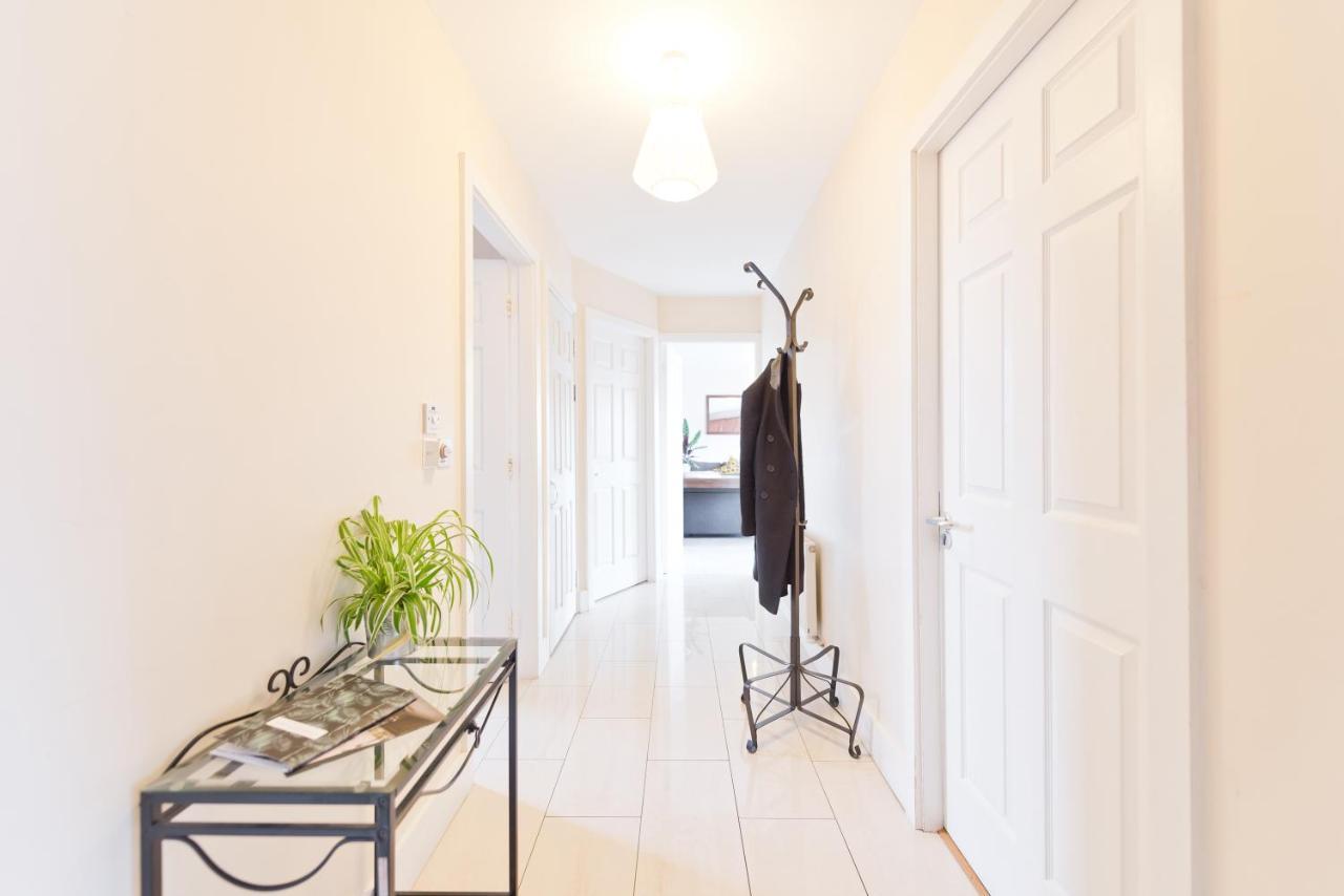 Pearse Street Suites Дублін Екстер'єр фото