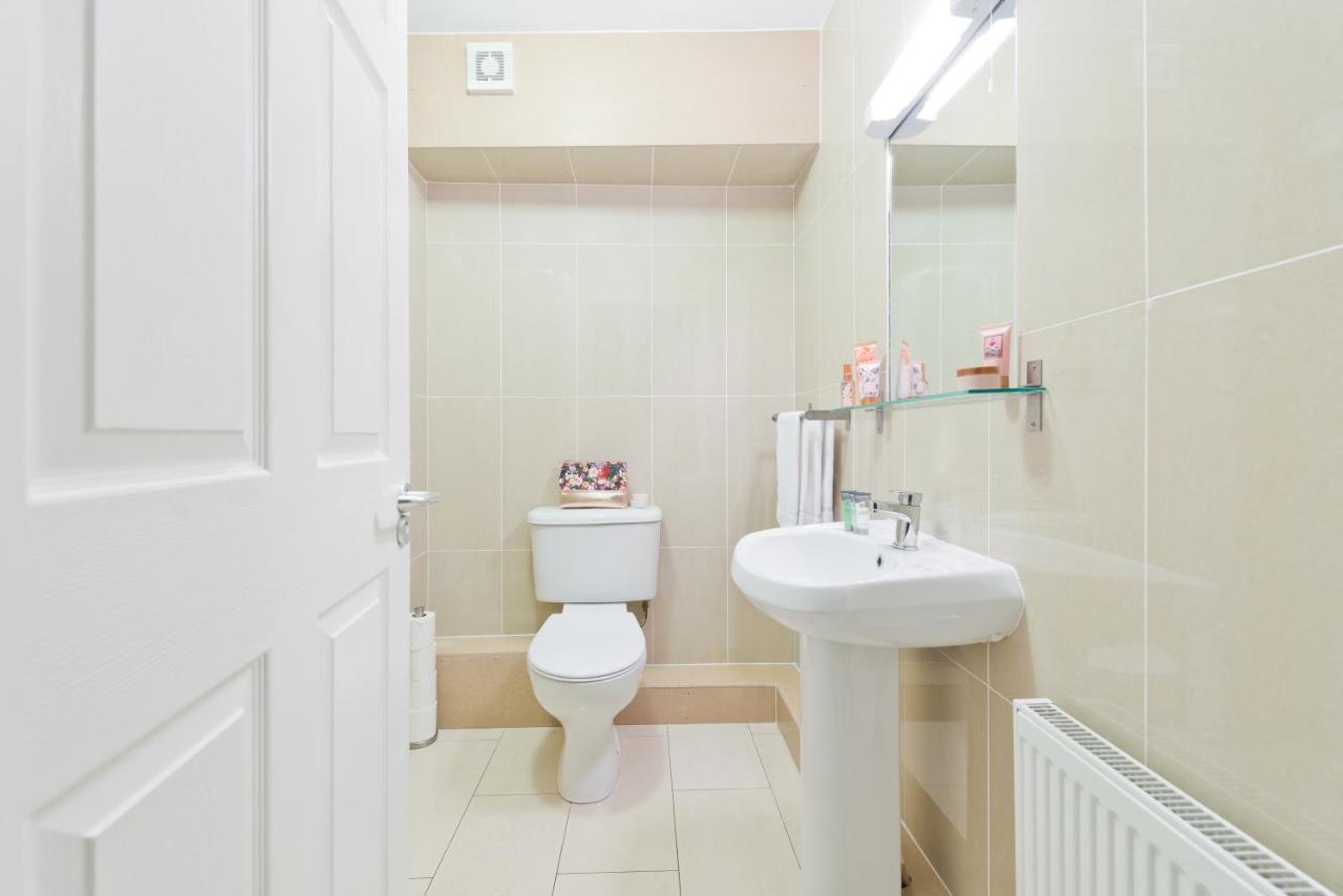 Pearse Street Suites Дублін Екстер'єр фото