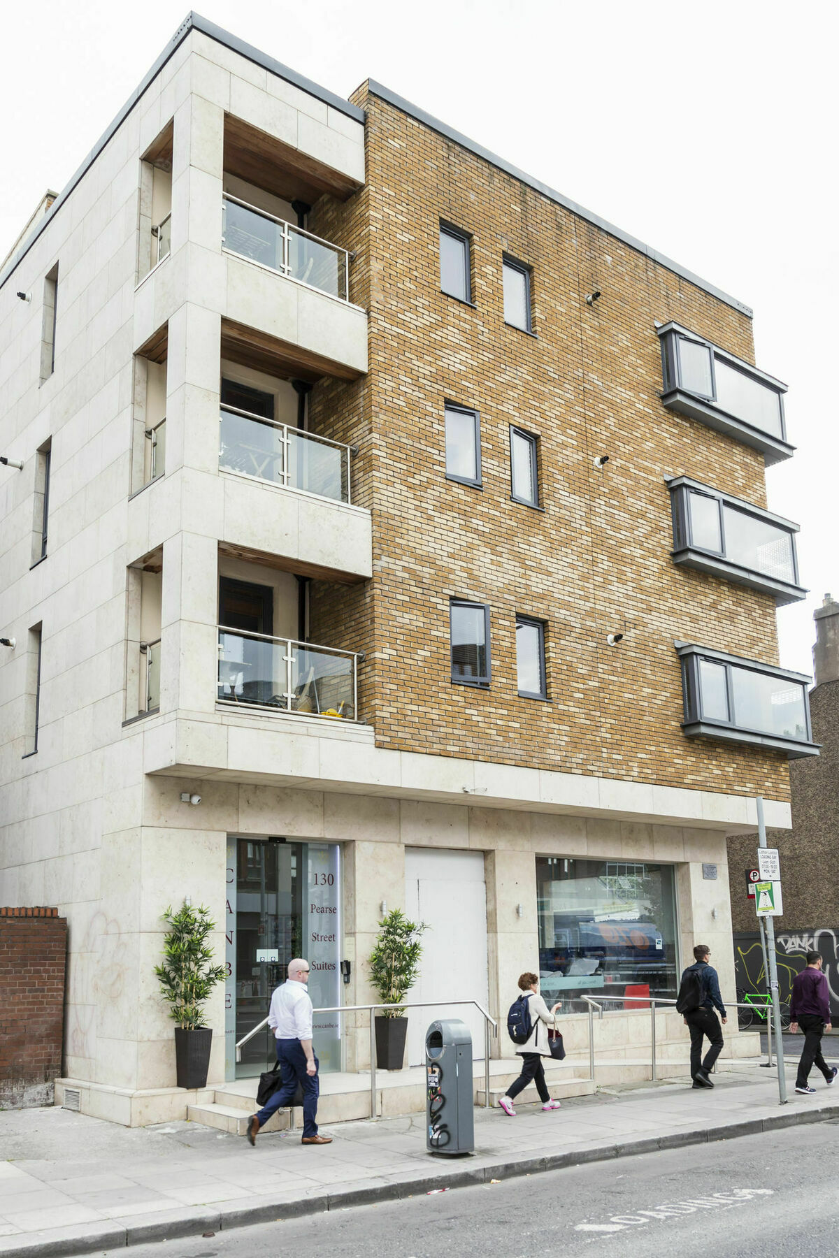 Pearse Street Suites Дублін Екстер'єр фото